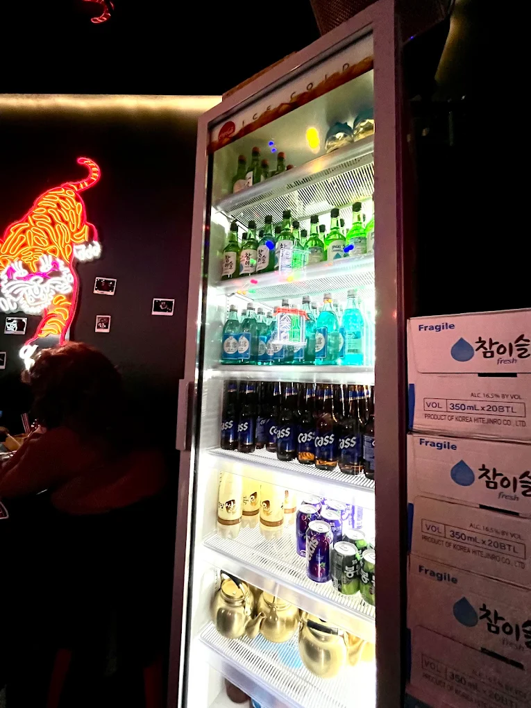 KTV Bar Image 4